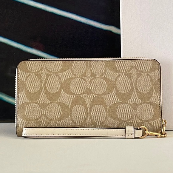 Coach Long Zip Around Wallet In Signature Canvas - Picture 5 of 9